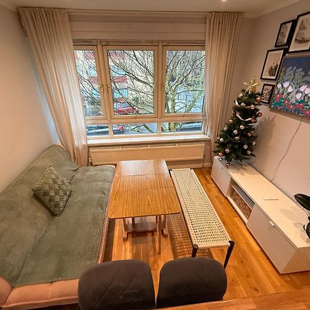Two Bedroom Flat In The Heart Of London Exterior photo
